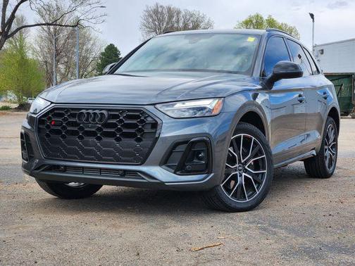 Daytona Gray Pearl Effect 2023 Audi SQ5 3.0T Premium Plus