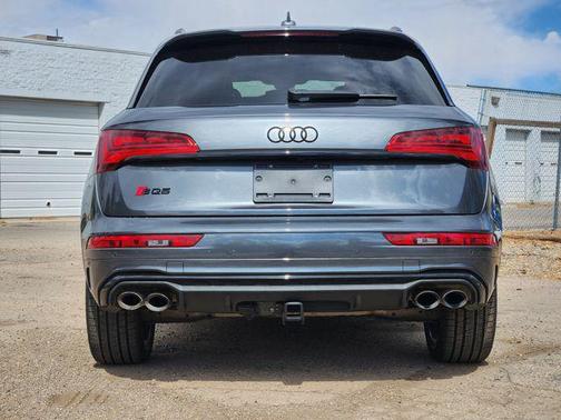 Daytona Gray Pearl Effect 2023 Audi SQ5 3.0T Premium Plus