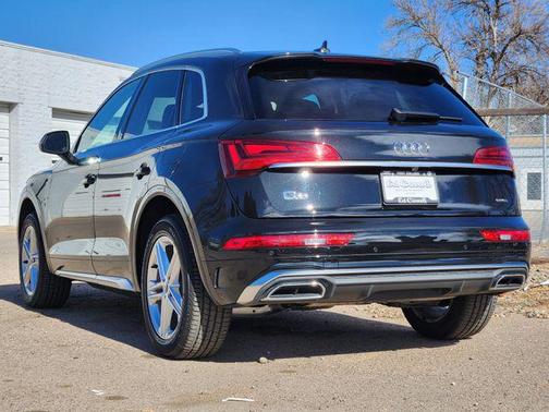 2022 Audi Q5 e 55 S line Premium Plus