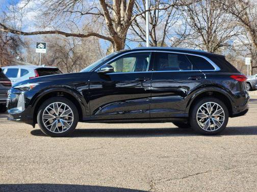 2025 Audi Q5 Premium Plus TFSI quattro S tronic