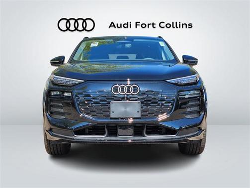 2025 Audi Q6 e-tron Premium Plus quattro