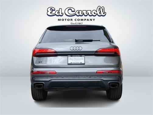 2025 Audi Q7 45 Premium Plus