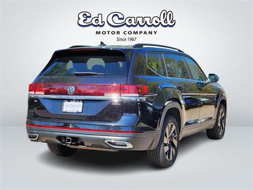 2024 Volkswagen Atlas 2.0T SE w/Technology 4MOTION