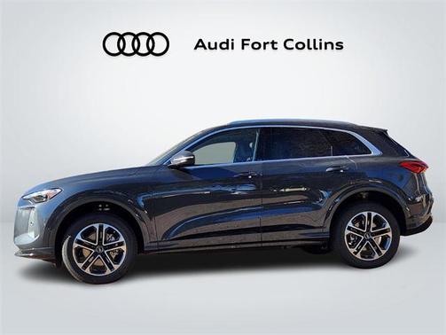 2025 Audi Q5 Premium TFSI quattro S tronic