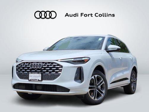 Glacier White Metallic 2026 Audi Q5 Premium Plus TFSI quattro S tronic