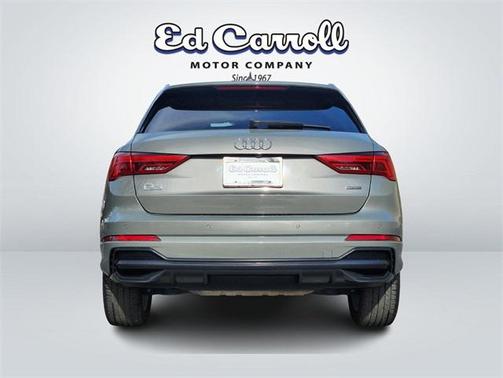 2020 Audi Q3 45 S line Prestige