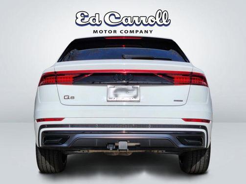 2023 Audi Q8 55 Premium Plus