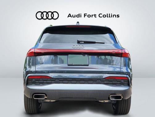 Tambora Gray Metallic 2026 Audi Q5 Premium Plus TFSI quattro S tronic
