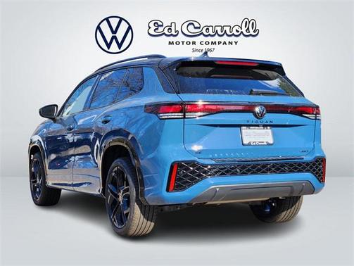 2025 Volkswagen Tiguan 2.0T SE R-Line Black 4MOTION