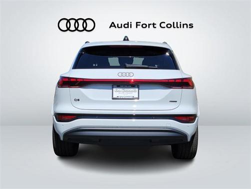 2025 Audi Q6 e-tron Prestige quattro