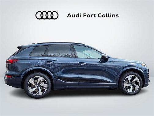 2025 Audi Q6 e-tron Premium quattro