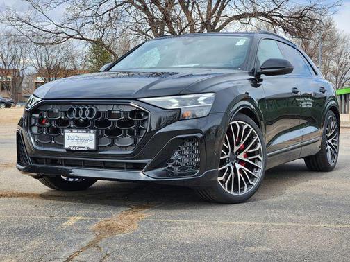 Mythos Black Metallic 2026 Audi SQ8 4.0T Prestige