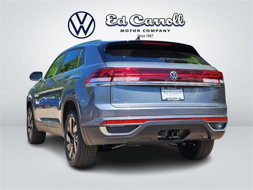 2025 Volkswagen Atlas Cross Sport 2.0T SE w/Technology 4MOTION