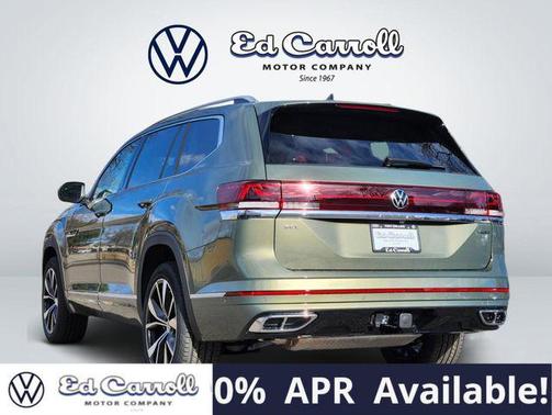 Avocado Green Pearl 2026 Volkswagen Atlas 2.0T SEL Premium R-Line 4MOTION