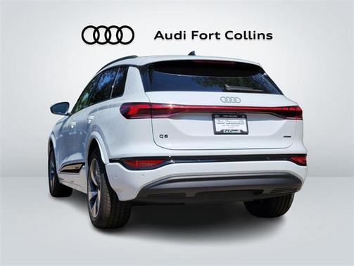 2025 Audi Q6 e-tron Prestige quattro