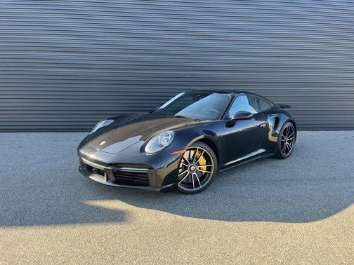 2021 Porsche 911 Turbo S