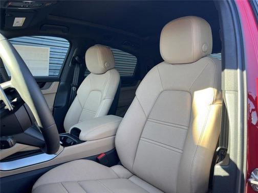 2026 Porsche Cayenne AWD