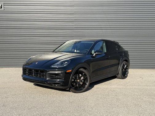 2023 Porsche Cayenne Platinum Edition