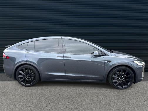 2017 Tesla Model X P100D
