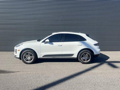 2019 Porsche Macan Base