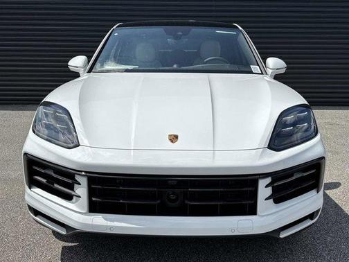 2026 Porsche Cayenne AWD