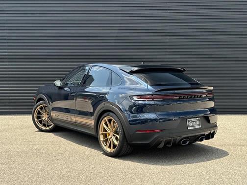 2025 Porsche Cayenne Turbo GT