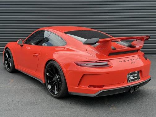 Lava Orange 2018 Porsche 911 GT3