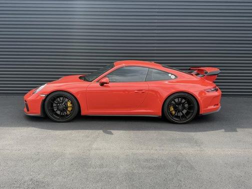 Lava Orange 2018 Porsche 911 GT3