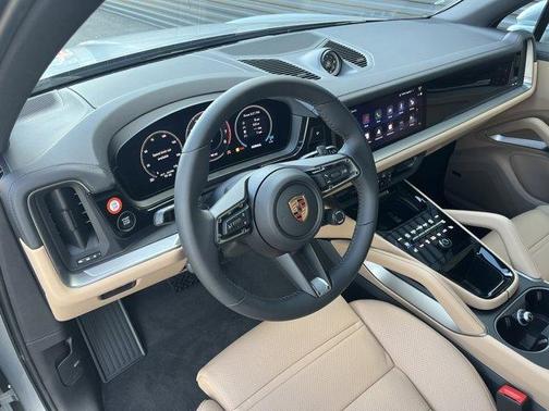 2026 Porsche Cayenne Base