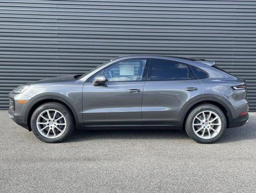 Quartzite Grey Metallic 2026 Porsche Cayenne AWD
