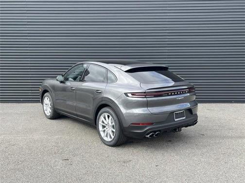2026 Porsche Cayenne AWD