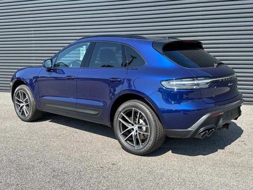 2026 Porsche Macan Base