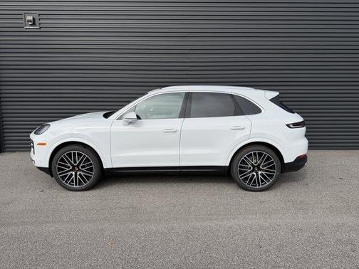 2026 Porsche Cayenne Base