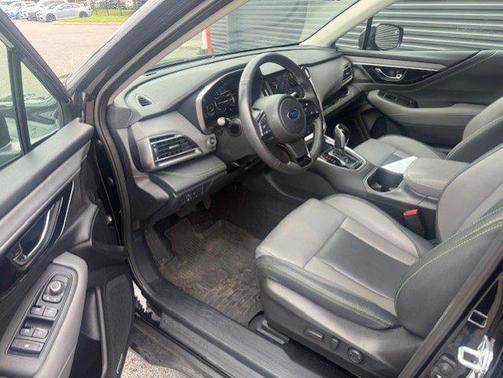 2025 Subaru Outback Onyx Edition XT