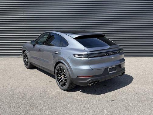 2026 Porsche Cayenne AWD