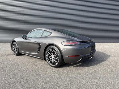 2018 Porsche 718 Cayman Base