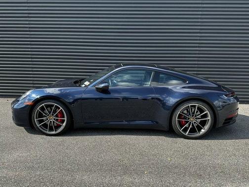 2020 Porsche 911 Carrera 4S