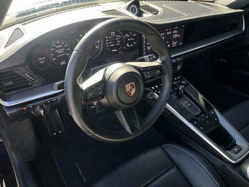 2020 Porsche 911 Carrera 4S