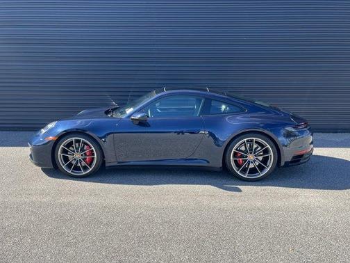 2020 Porsche 911 Carrera 4S