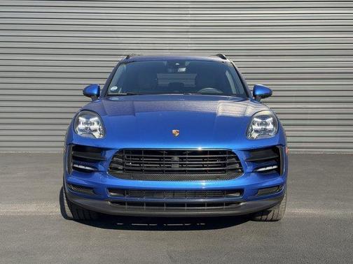Sapphire Blue Metallic 2020 Porsche Macan Base