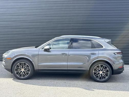 2026 Porsche Cayenne Base