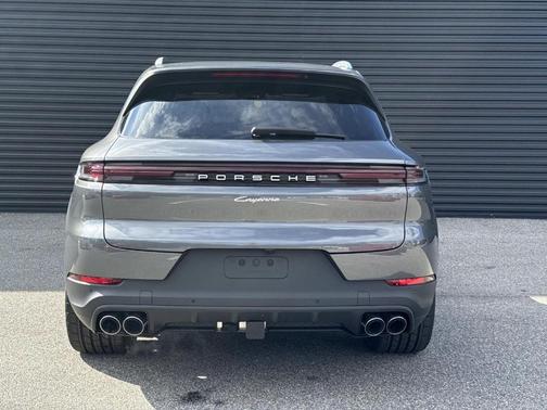 2026 Porsche Cayenne Base