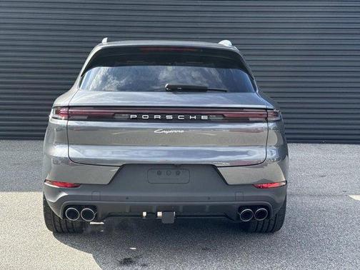 2026 Porsche Cayenne Base