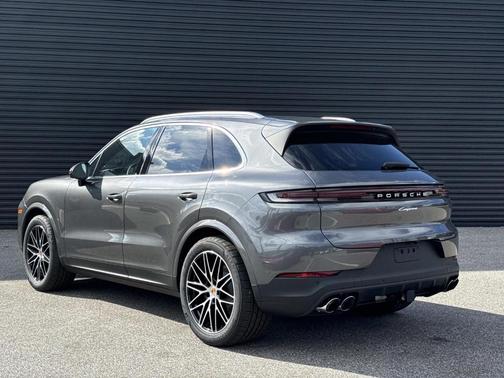 2026 Porsche Cayenne Base