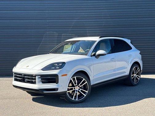 2025 Porsche Cayenne Base
