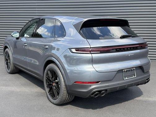 Gray Metallic 2026 Porsche Cayenne Base