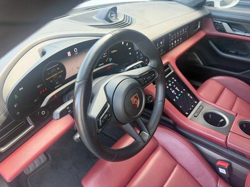 Carrara White Metallic 2020 Porsche Taycan Turbo S