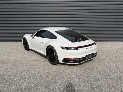 2020 Porsche 911 Carrera 4S