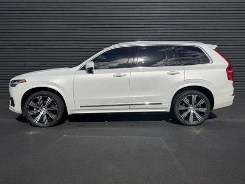 Crystal White 2024 Volvo XC90 B6 Plus Bright Theme 7-Seater