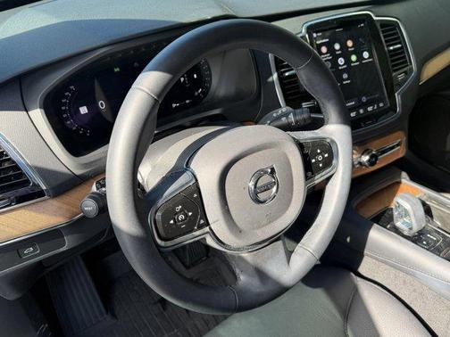 Crystal White 2024 Volvo XC90 B6 Plus Bright Theme 7-Seater